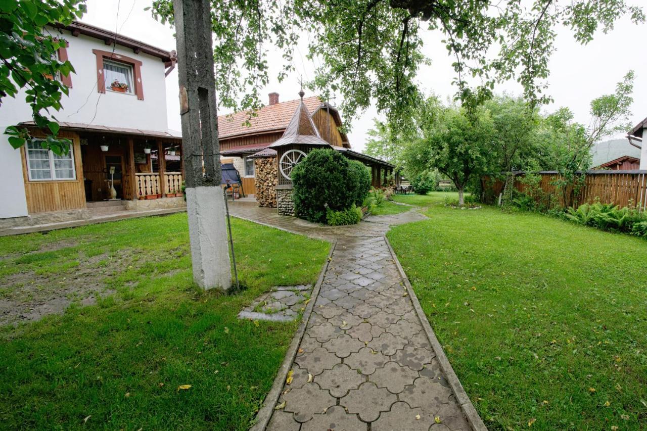 Pensiunea Casa Bianca - Bucovina Вама Екстериор снимка