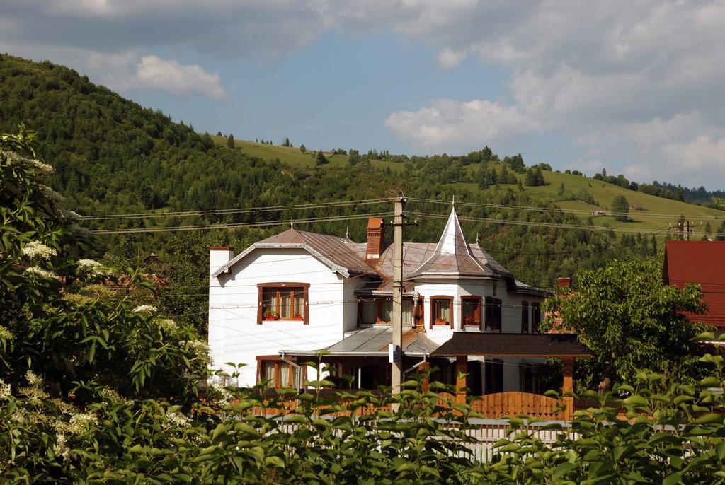 Pensiunea Casa Bianca - Bucovina Вама Екстериор снимка